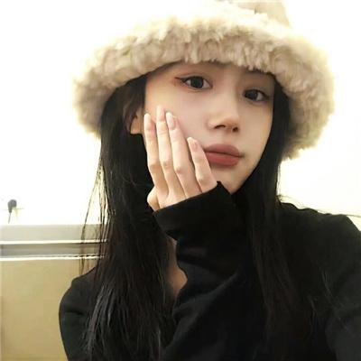 不再托腮遐思